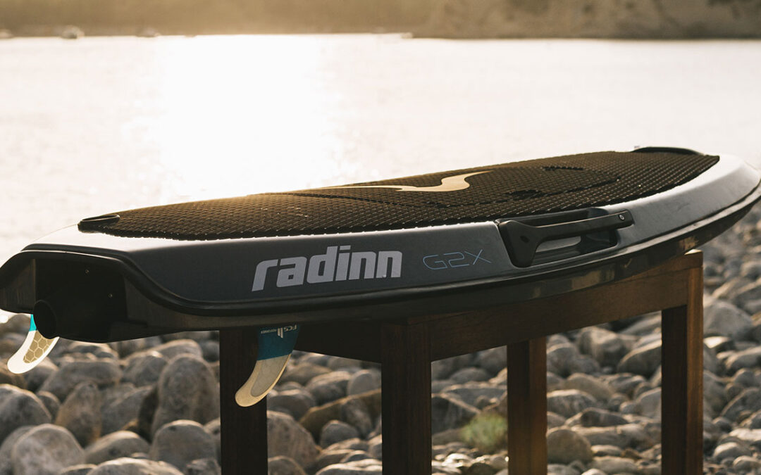 Radinn Jetboards – #1 Motorized Electric Surfboard